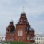 Ansicht der Dreifaltigkeitskirche in Wladimir. Sie beherbergt ein Museum für Kristallprodukte und angewandte Kunst
